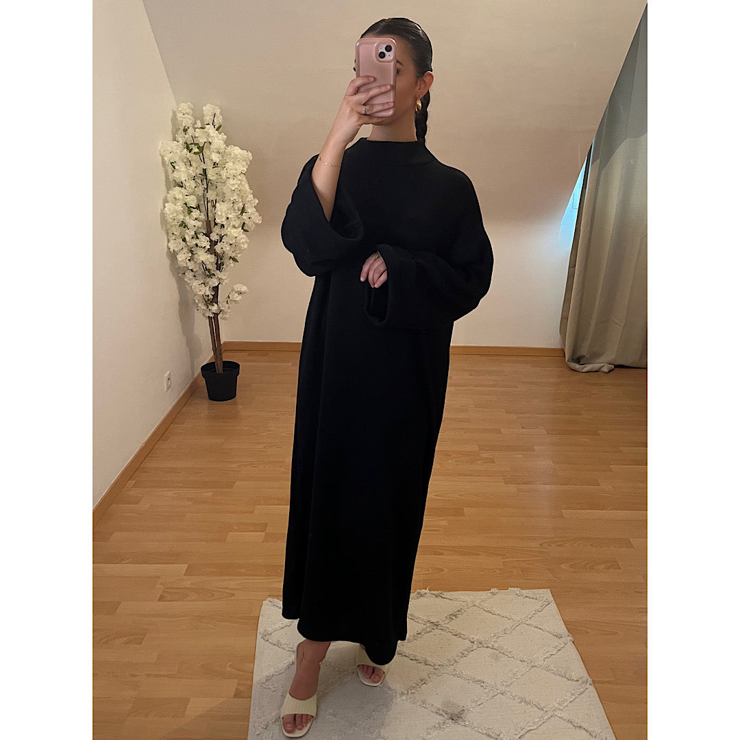 Robe pull chic noir