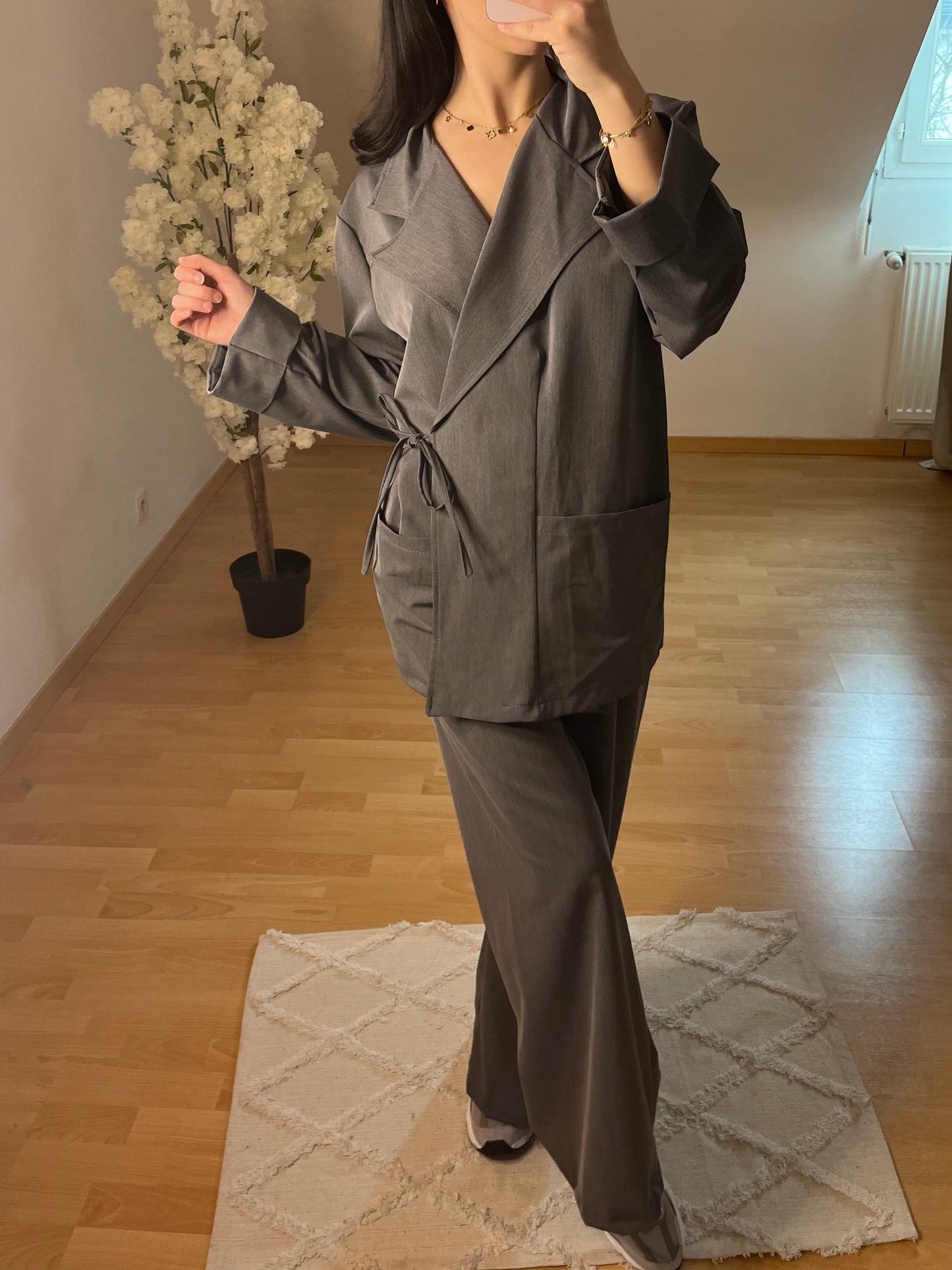 Ensemble blazer à nouer gris souris